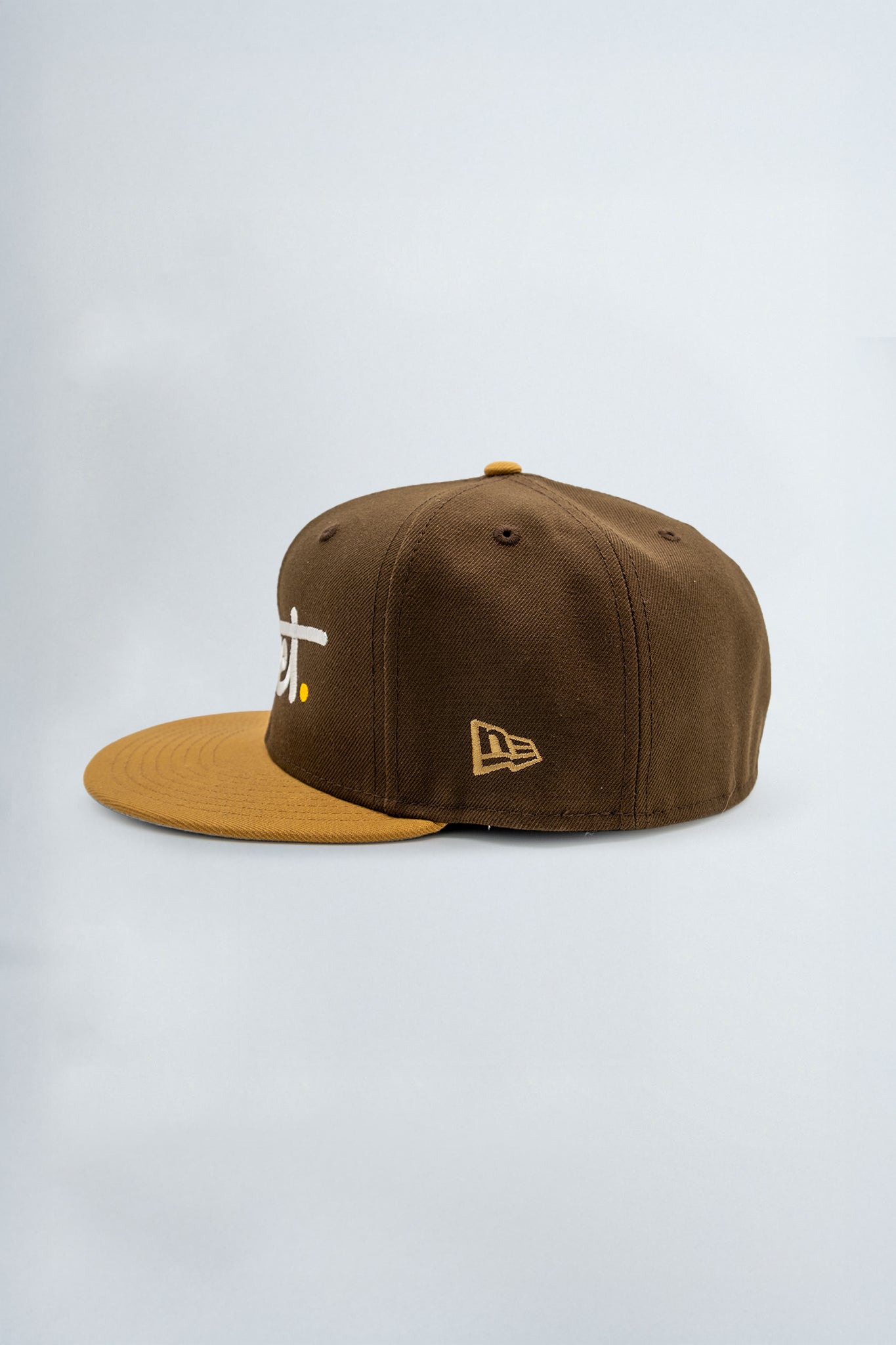The New Era Dirty Graf Hat